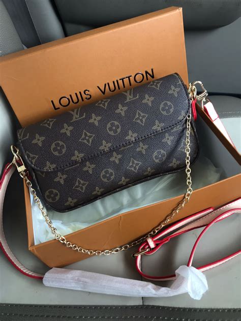 louis vuitton wallet chain ivy